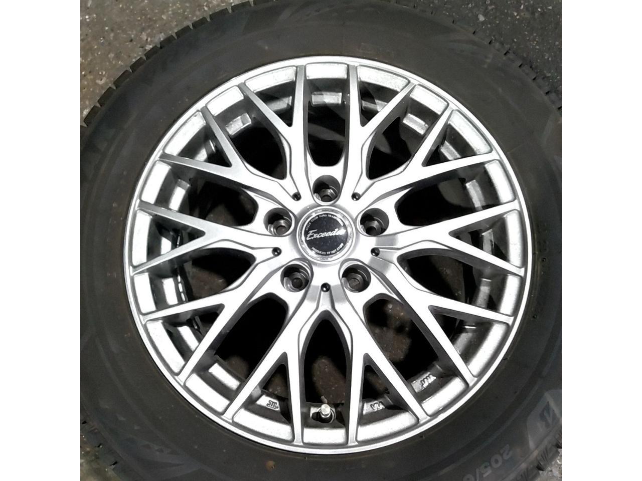 HOT STUFF Exceeder E05 + BRIDGESTONE BLIZZAK VRX3