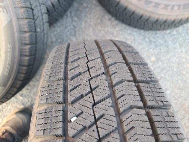 【weds】ravrion+【BRIDGESTONE】BLIZZAK VRX2
