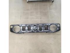 【スズキ純正】ジムニーノマド(JC74W)ノーマルフロントグリル