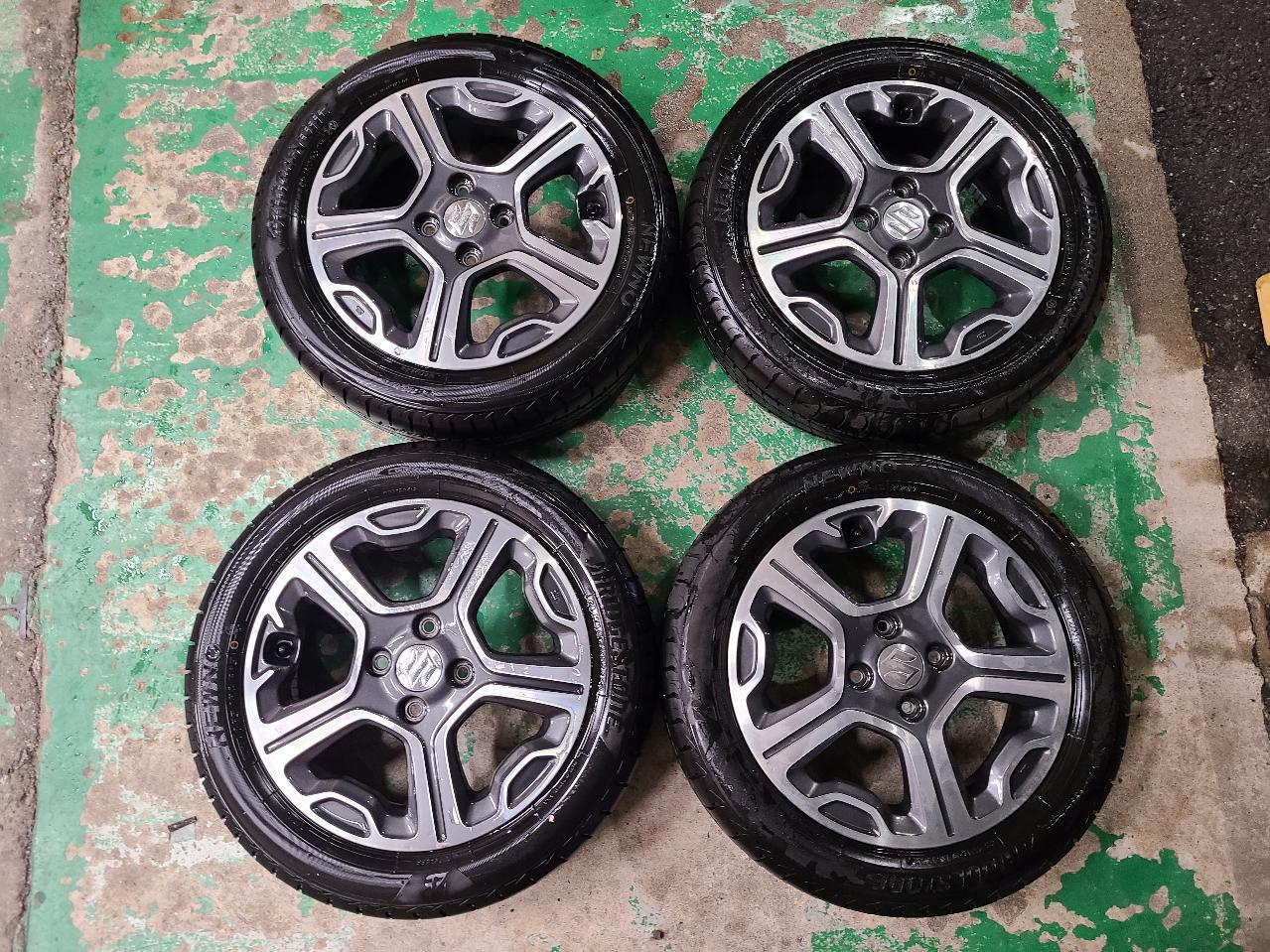 Suzuki genuine Hustler MR31S + BRIDGESTONE NEWNO