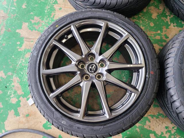 【スバル純正】 ZD8 BRZ  + 【KENDA】 KR20 215/45R17 91H