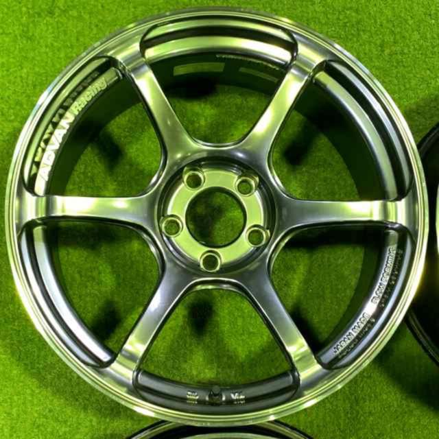 YOKOHAMA ADVAN Racing RG4