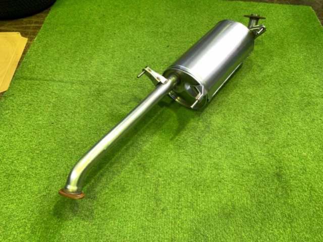 トヨタ純正 200系ハイエース 8型ワイド 純正マフラー