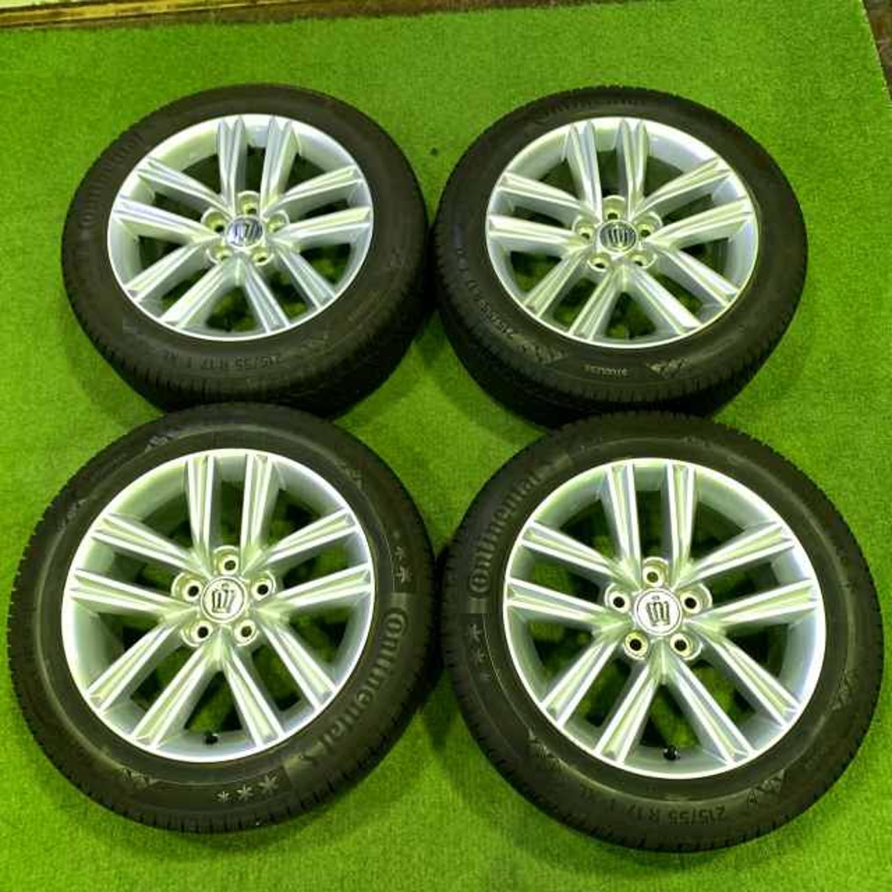 Toyota genuine 210 series Crown Athlete original wheel + Continental NorthContact NC6 215 / 55R17 Manufactured in 2022