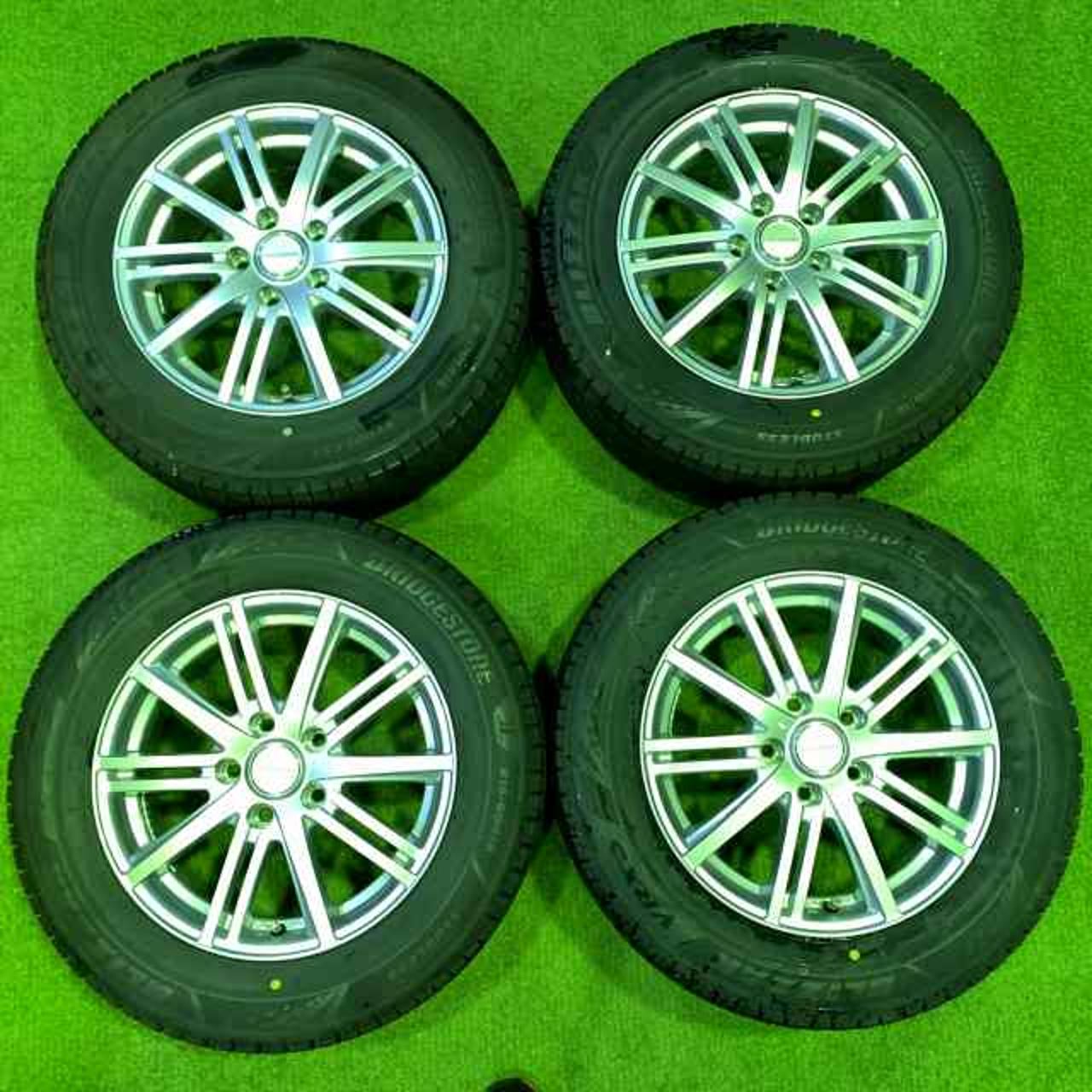 BRIDGESTONE BALMINUM BR10 + BRIDGESTONE BLIZZAK VRX3 215 / 60R16 Manufactured in 2025