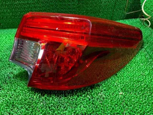 トヨタ純正 130系マークX中期型テールランプ