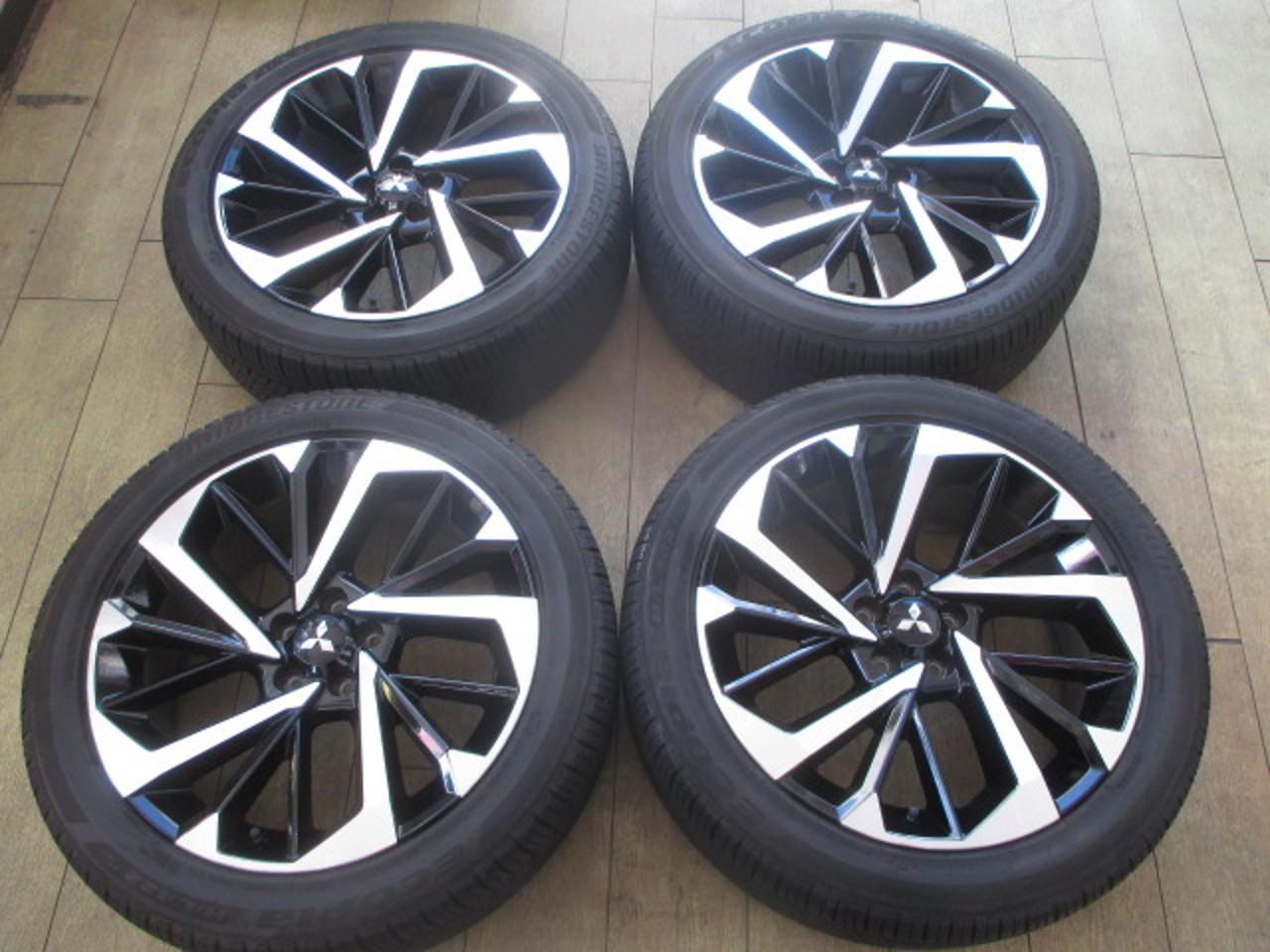 MITSUBISHI Outlander PHEV/GN0W Previous period Original wheel + BRIDGESTONE ECOPIa H / L 422Plus
