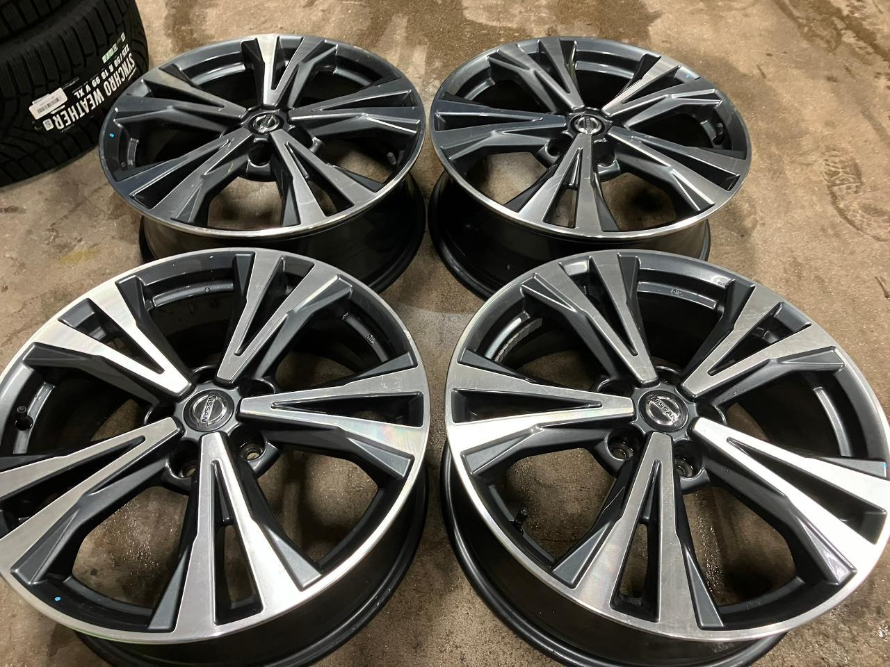 Nissan genuine T32 X-TRAIL original wheel
