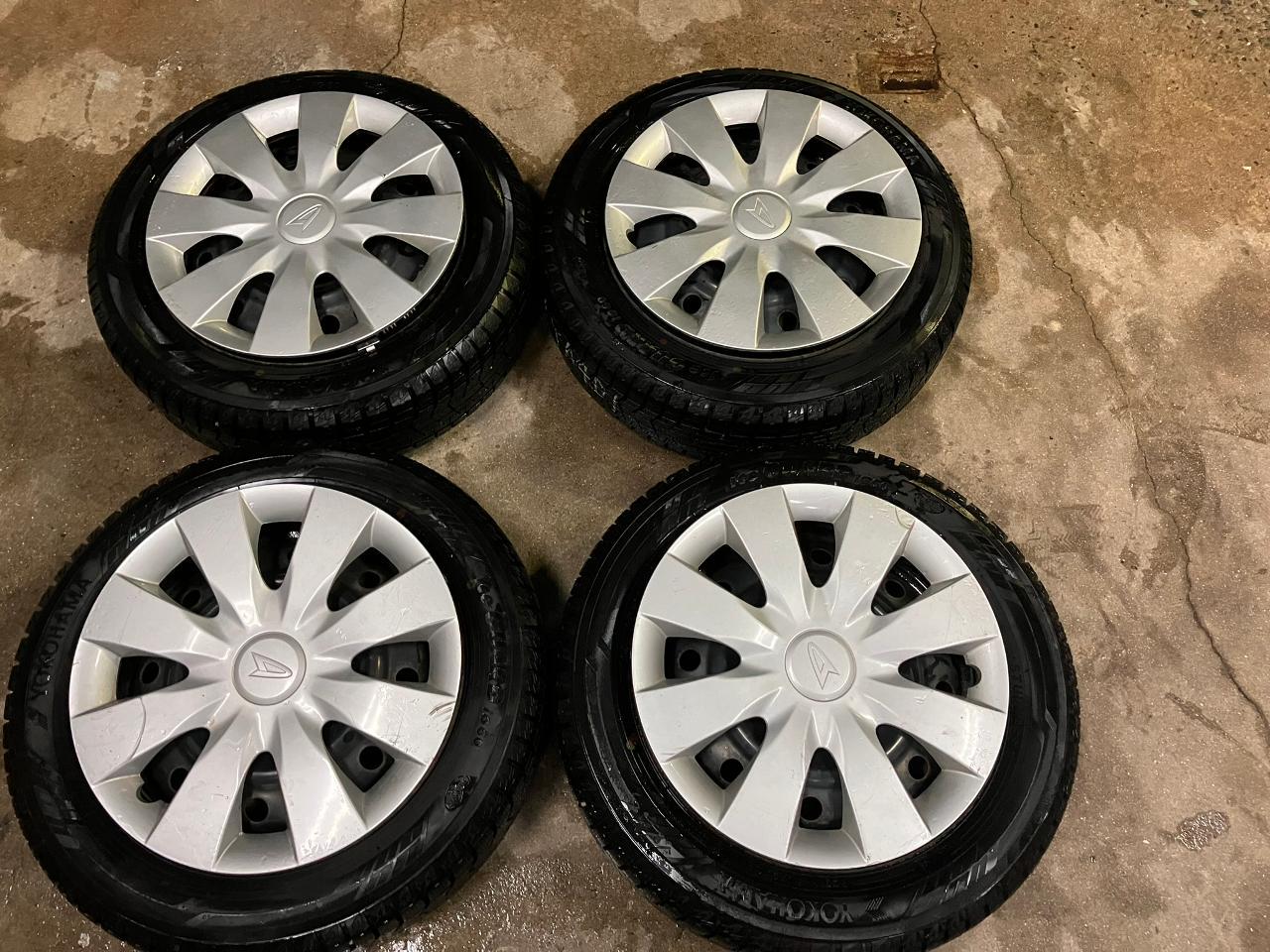 Daihatsu genuine 14-inch steel wheels + YOKOHAMA ice GUARD iG60