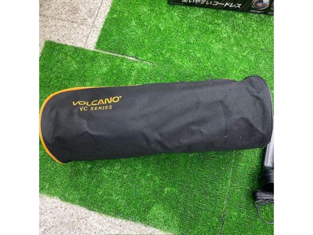 AUTOBACS VOLCANO VC360 ハンディークリーナー