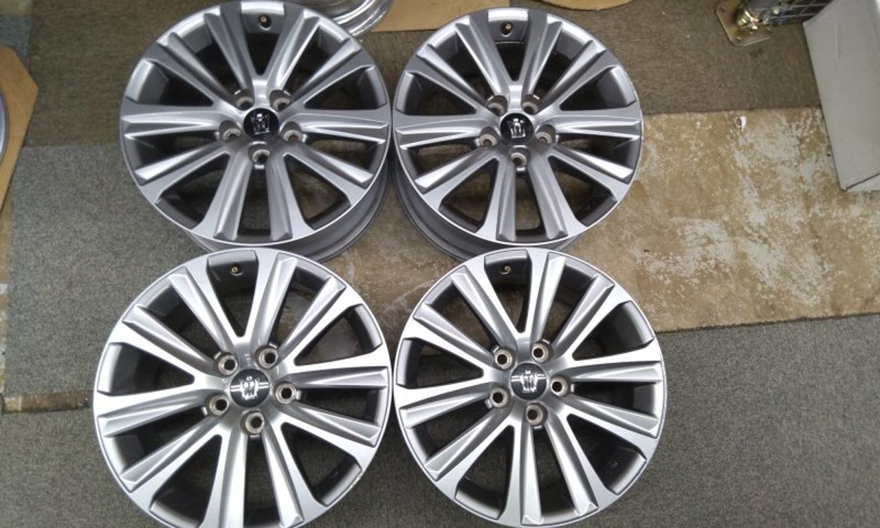 Toyota genuine TOYOTA 210 series Crown Late genuine twin 5-spoke