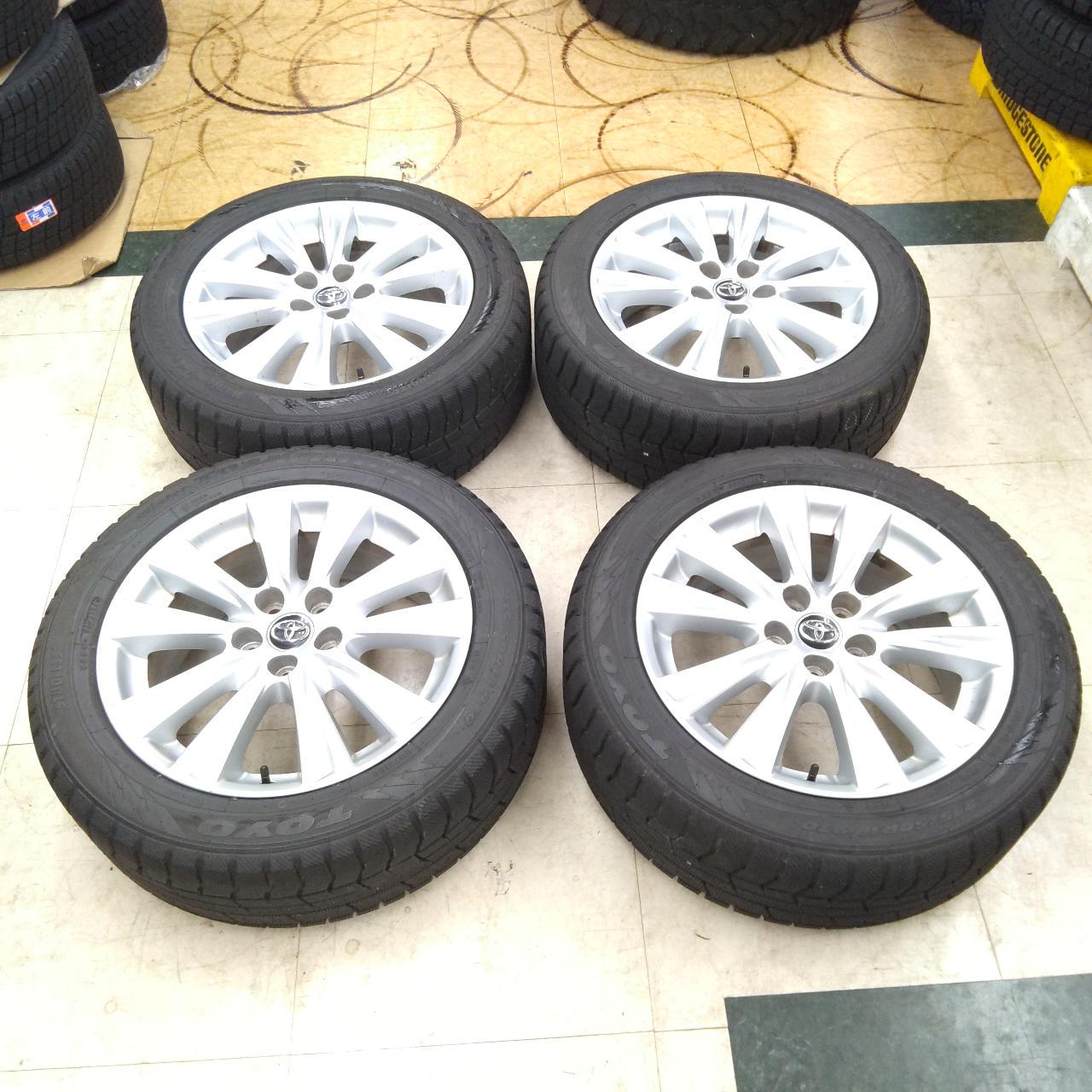 A must-see for those who want the best!!! Genuine Toyota parts 30 series Alphard original wheel + TOYO TOYO WinterTRANPATH TX 235 / 50R18 97Q