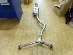 SUBARU
WRX
STI
Genuine intermediate muffler