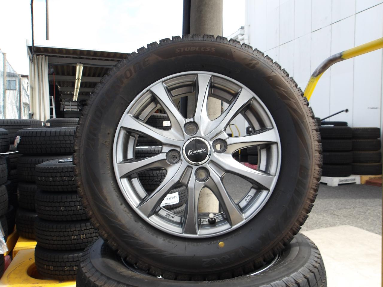 HOT STUFF Exceeder Spoke wheels + BRIDGESTONE BLIZZAK VRX2