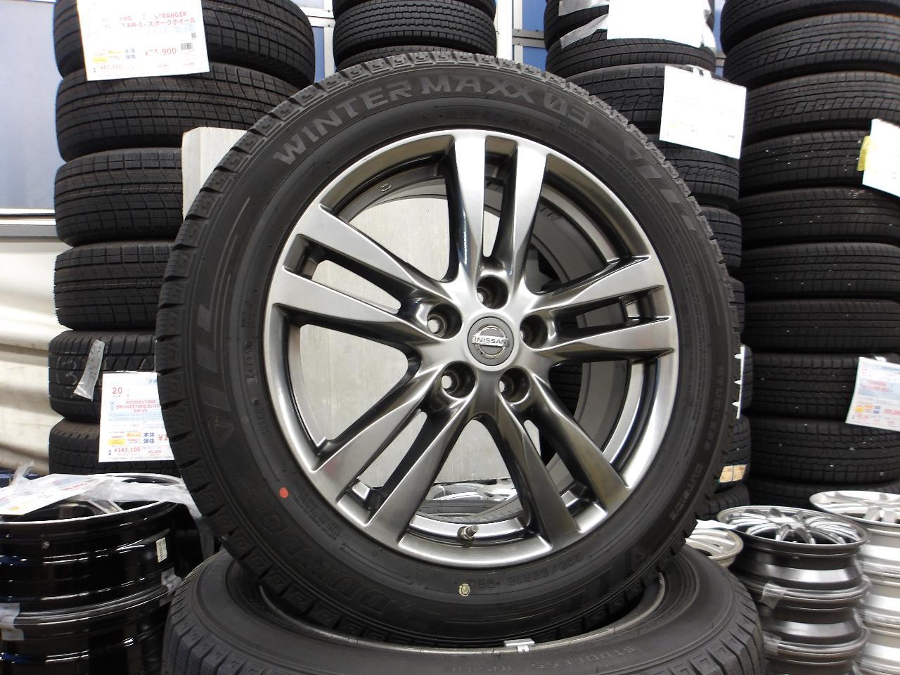 Genuine Nissan Elgrand E52 genuine wheels + DUNLOP WINTERMAX 03