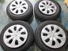Toyota Genuine Corolla Touring
Genuine steel wheel
+
TOYONANOENERGY
J64
185 / 65R15
