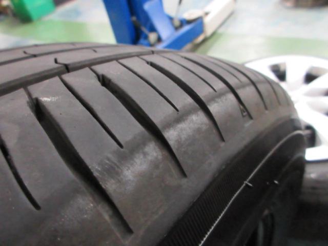 Toyota Genuine Corolla Touring
Genuine steel wheel
+
TOYONANOENERGY
J64
185 / 65R15