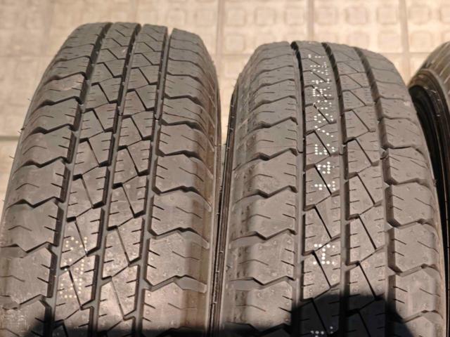 Daihatsu mini truck
For light vans!
2014 model, excellent tread depth! Genuine Daihatsu steel wheels.
+
GOODYEARCARGO
PRO
