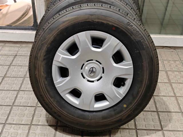 Toyota genuine Hiace genuine steel wheels
+
BRIDGESTONE ECOPIA
RD163
