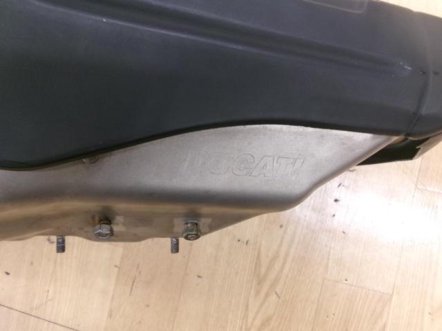 DUCATI レース用サイレンサー 【999S/2003～4年】