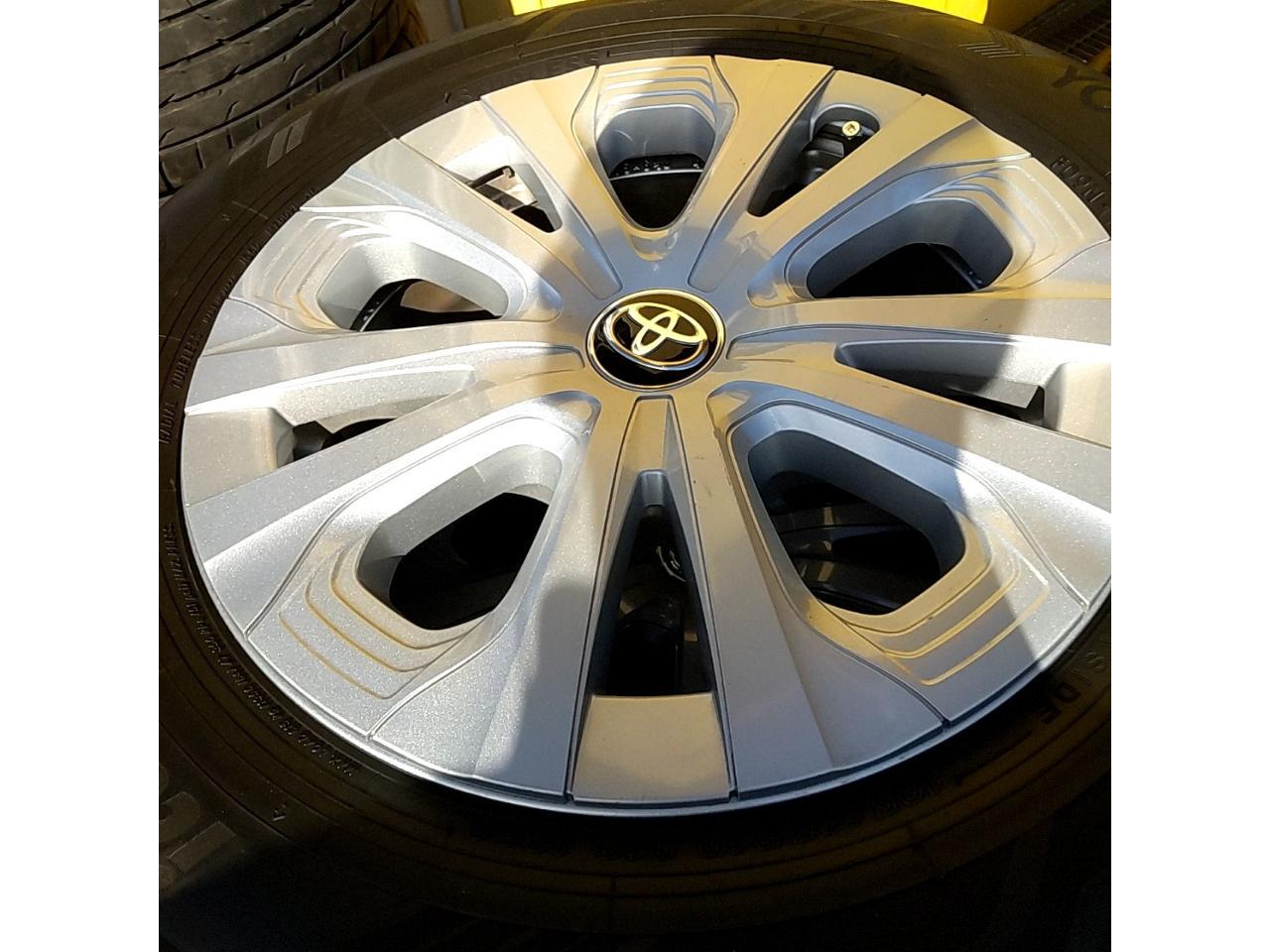 Wheels only, genuine Toyota parts. 50 Prius Original wheel