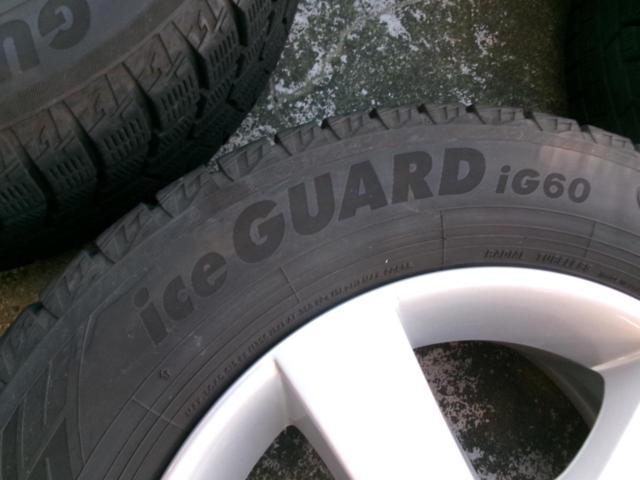 MAZDA
Premacy/CWFFW
Original aluminum wheel
+
YOKOHAMA
iceGUARD
iG60
195 / 65R15