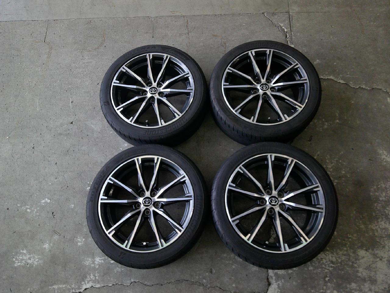 Toyota ZN6 86 Late version Original wheel + BRIDGESTONE POTENZA RE004 Adrenarin 215 / 45R17 91W