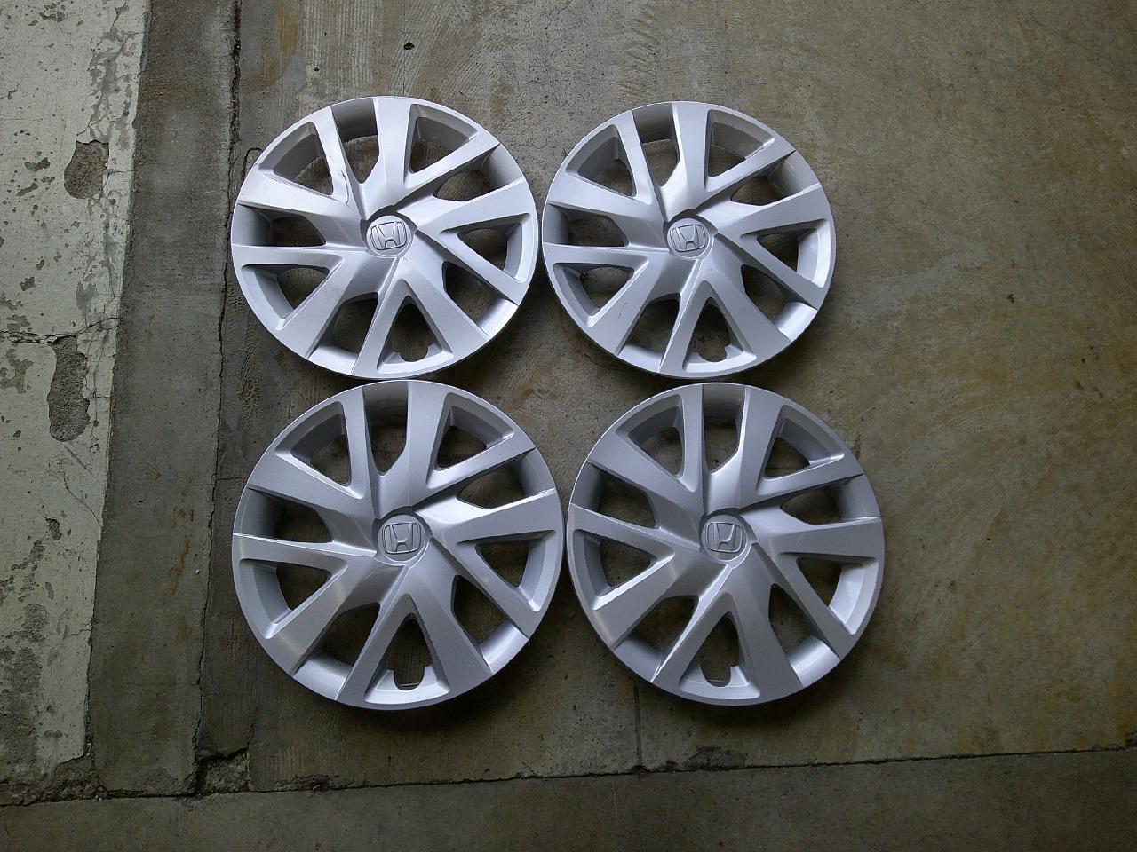 HONDA (Honda)
Genuine parts for N-BOX JF3/JF4
14 inches wheel cap
4 sheets set
Genuine products number:
44733-TTA-J01 (Silver)
