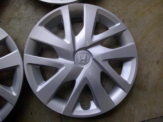 HONDA (Honda)
Genuine parts for N-BOX JF3/JF4
14 inches wheel cap
4 sheets set
Genuine products number:
44733-TTA-J01 (Silver)