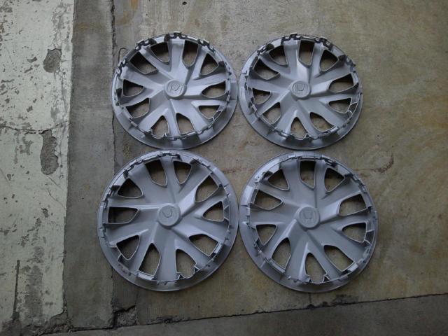HONDA (Honda)
Genuine parts for N-BOX JF3/JF4
14 inches wheel cap
4 sheets set
Genuine products number:
44733-TTA-J01 (Silver)