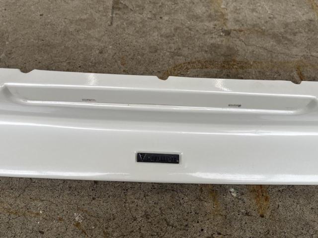 MODELLISTA
Front lip spoiler for 200 Series Hiace / 4th / 5th / 6th generation
