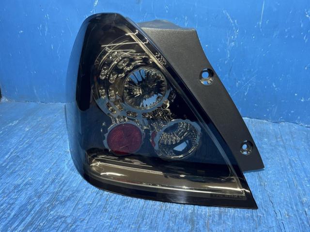 Admiration
LED Smoke Altezza Lights lens
[Odyssey / RB1 / RB2]