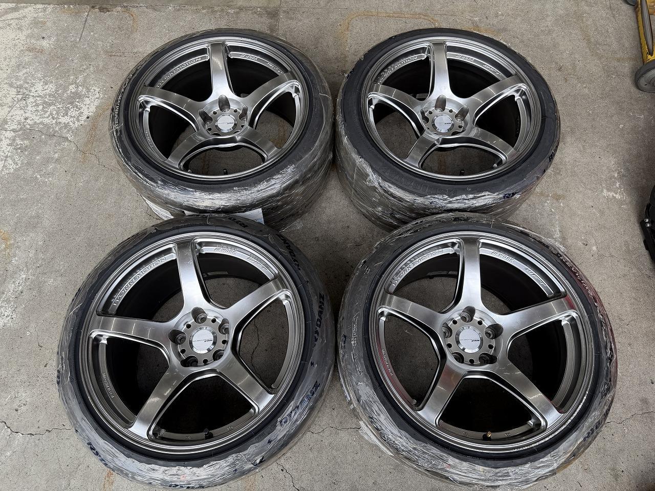 WORK EMOTION T5R + SHIBATIRE R23 265 / 35R18 Compound: 240