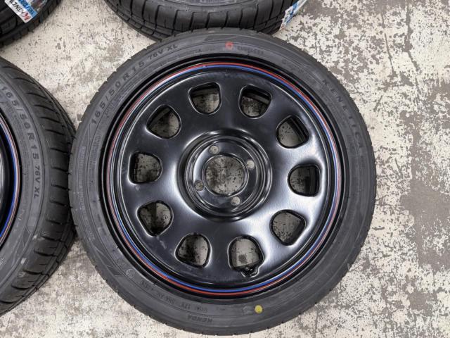 MLJ
DAYTONA
Steel wheel
+
KENDA
KR 203
165 / 50R15
76V
XL