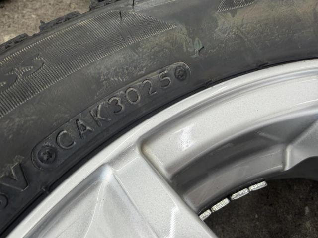 Set with new tires

weds
JOKER
GLIDE
+
BRIDGESTONE
BLIZZAK
VRX2
155 / 65R14
75Q