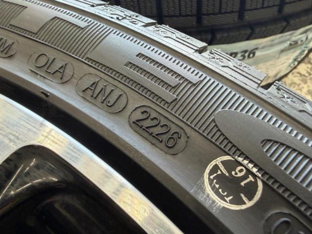 Set with new tires

HONDA (Honda)
RC system
Odyssey
Absolute previous term original wheel
+
KENDA
KR36
225 / 45R18
91Q