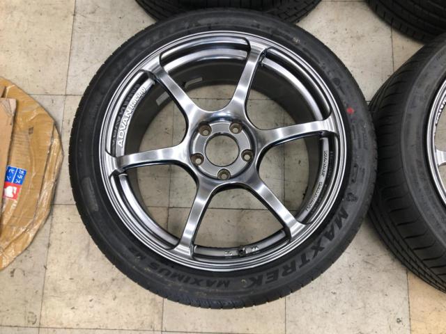YOKOHAMA
ADVAN
Racing
RG3
+
MAXTREK
MAXIMUS
M2