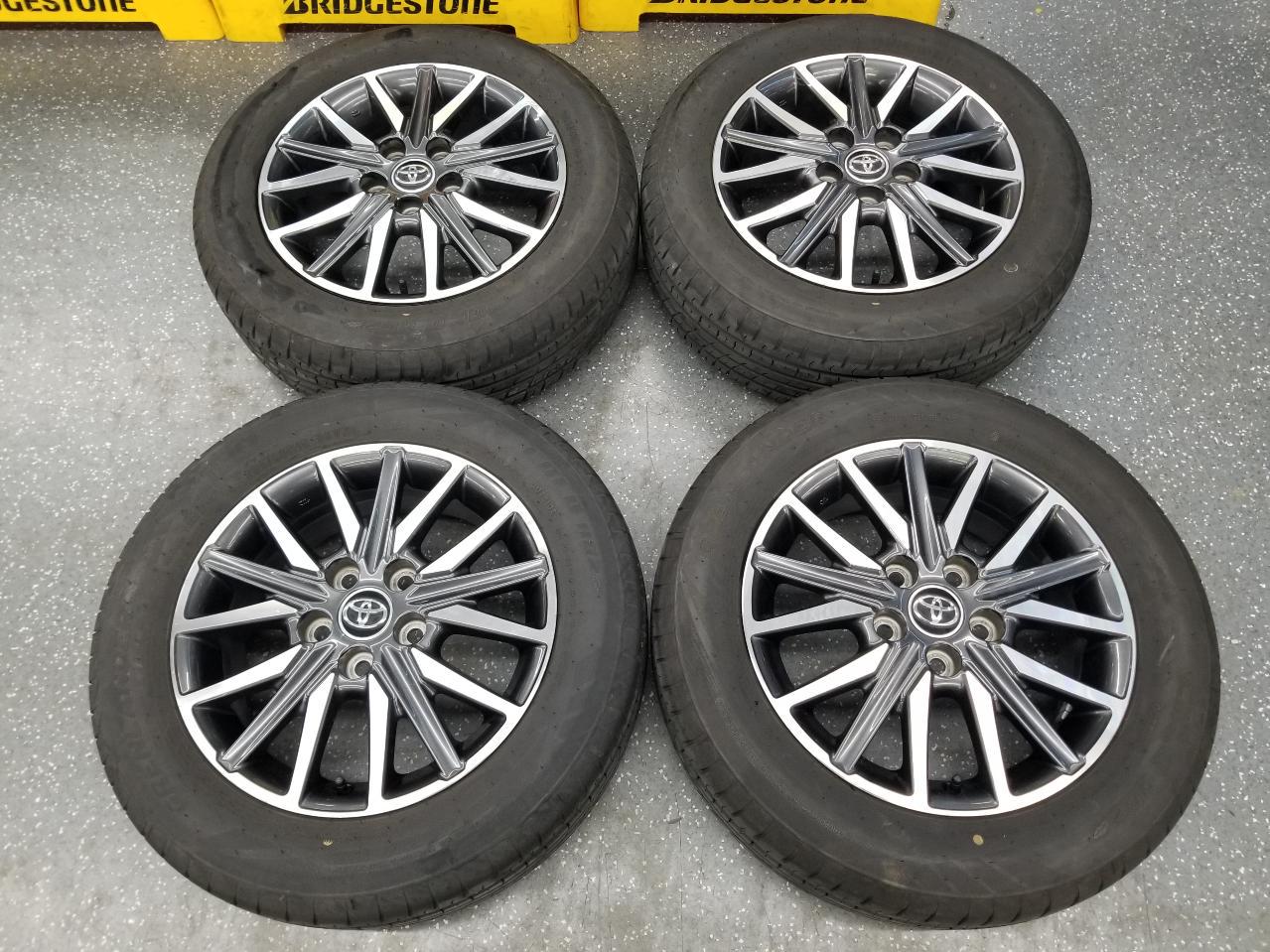 Toyota genuine 80 Series Early Model ZS Grade Noah Voxy original wheel + GRENLANDER COLO HO2