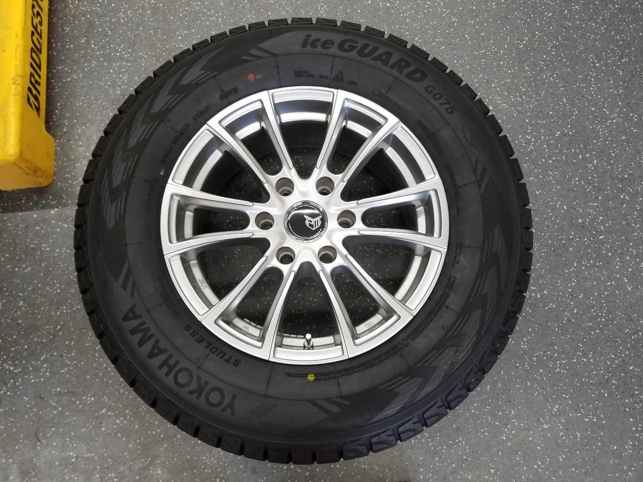 Lehrmeister PREMIX roadway + YOKOHAMA iceGUARD G075