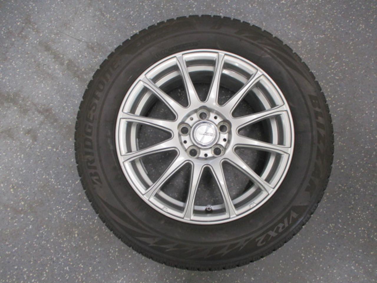 weds ravrion LUMIERE + BRIDGESTONE BLIZZAK VRX2
