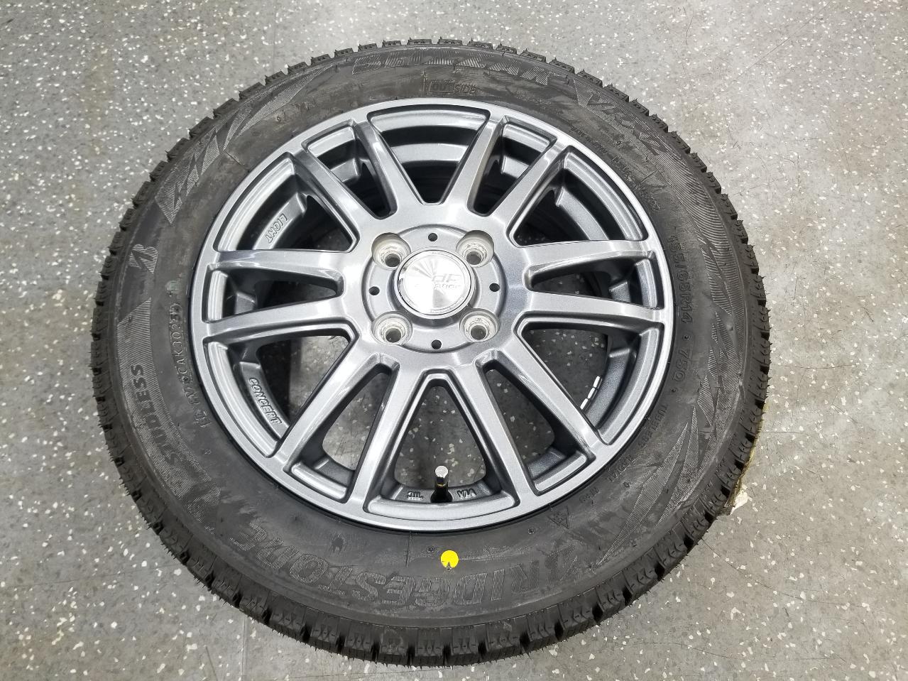 KYOHO dp devotion + BRIDGESTONE BLIZZAK VRX2 ■Brand new tires + used wheel set! Balanced and ready to go!!
