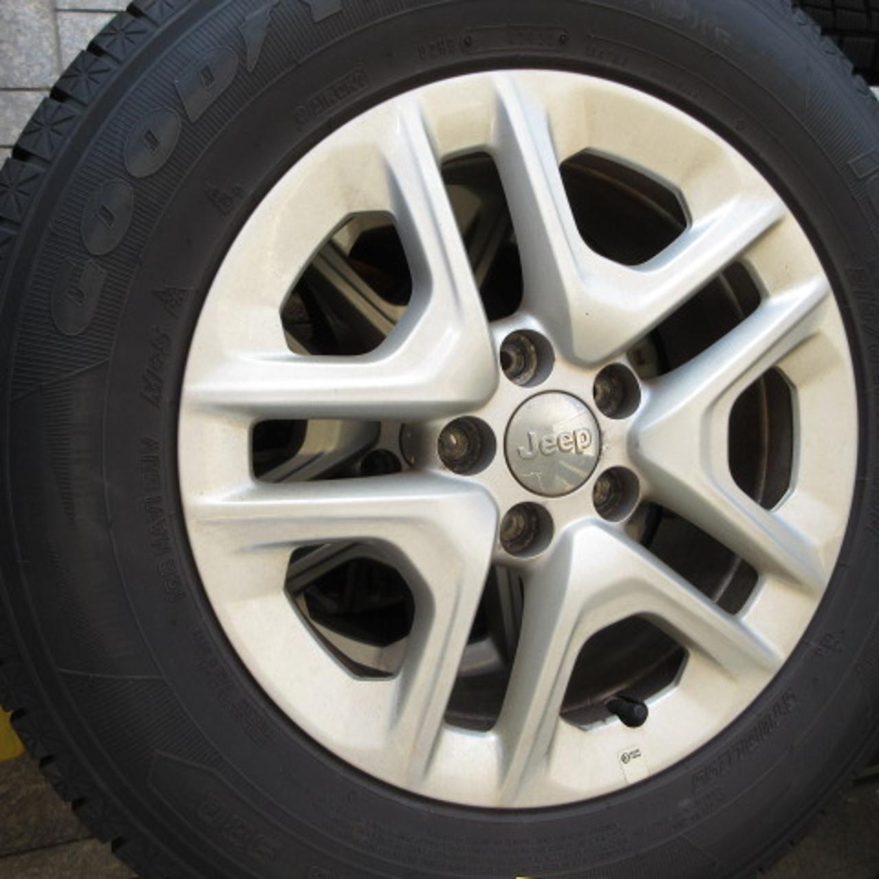 Jeep Compass Genuine Wheel + GOODYEAR ICENAVI SUV