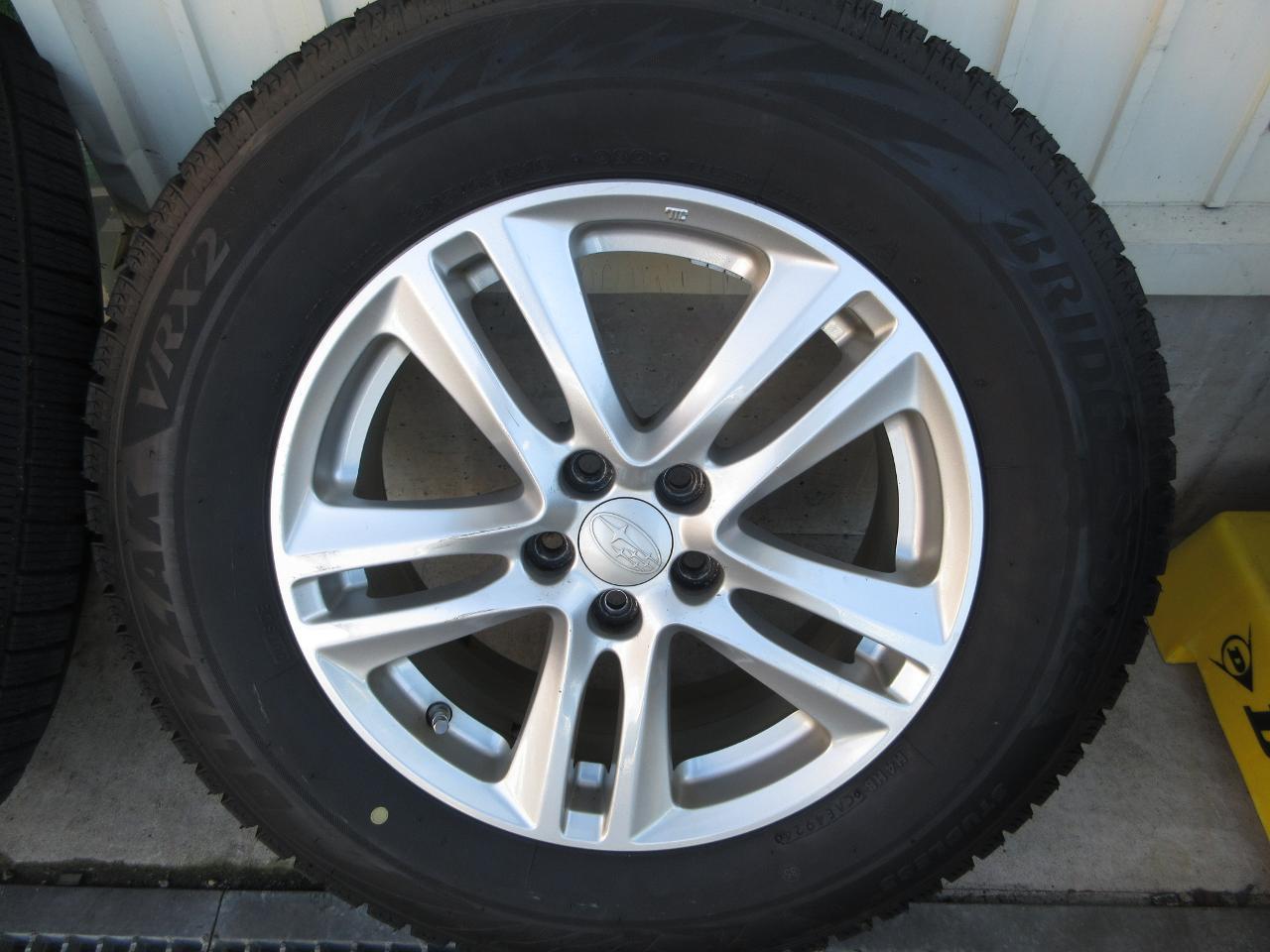 Pleiades Legacy original wheel + BRIDGESTONE BLIZZAK VRX2