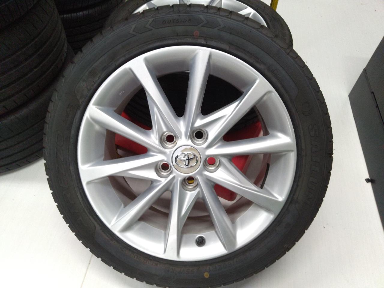 Toyota genuine Prius α genuine + SAILUN ATREZZO ZSR