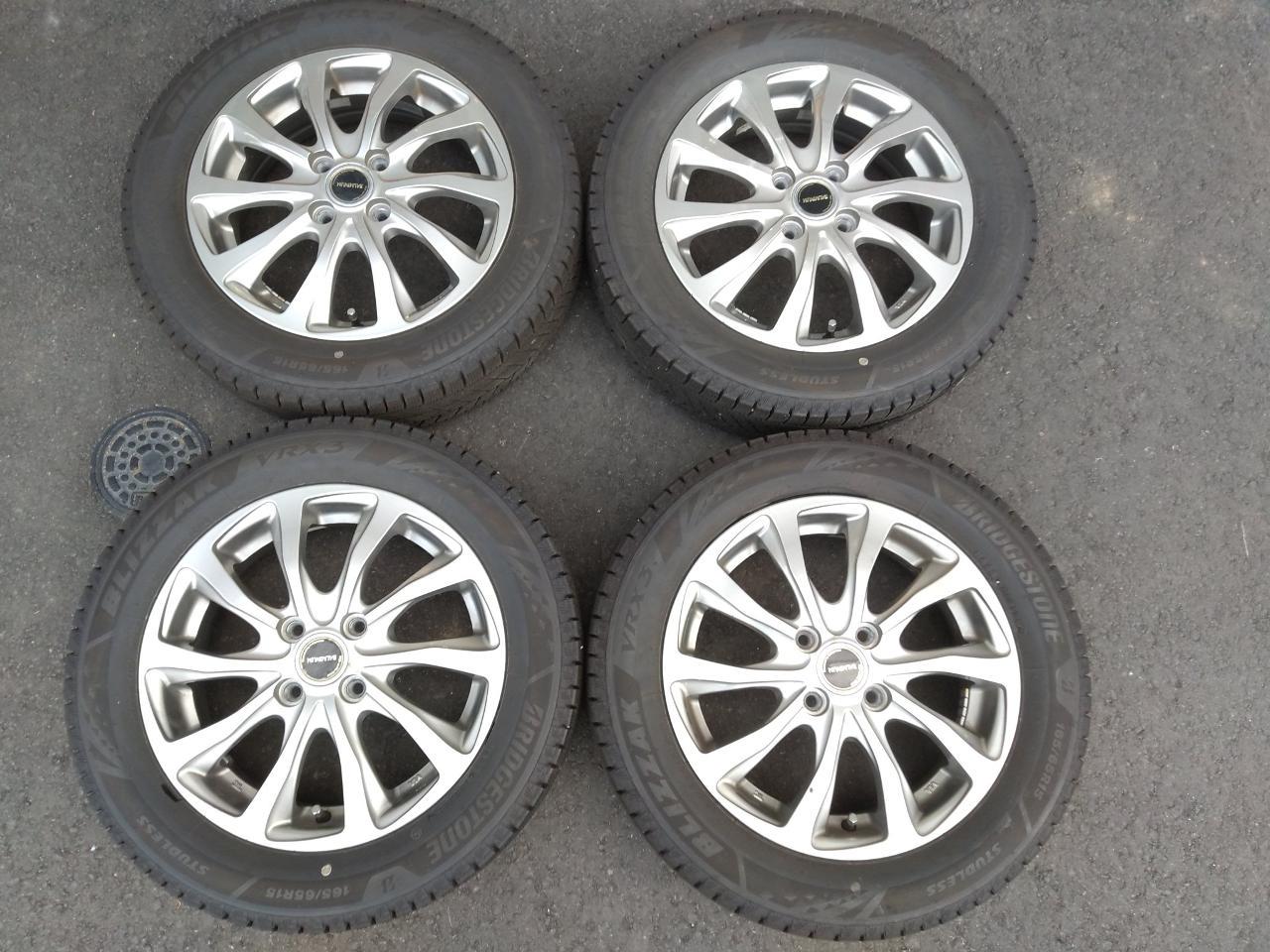 BRIDGESTONE BALMINUM TR10 + BRIDGESTONE BLIZZAK VRX3 165 / 65R15