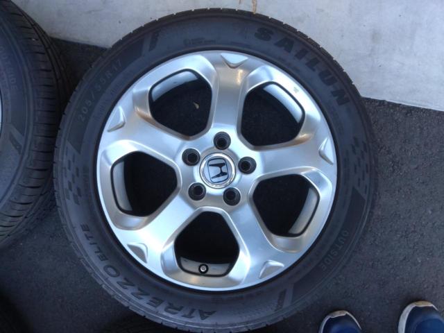 Honda genuine RN6/Stream
Genuine + SAILUN
ATREZZO
ELITE
205 / 55R17