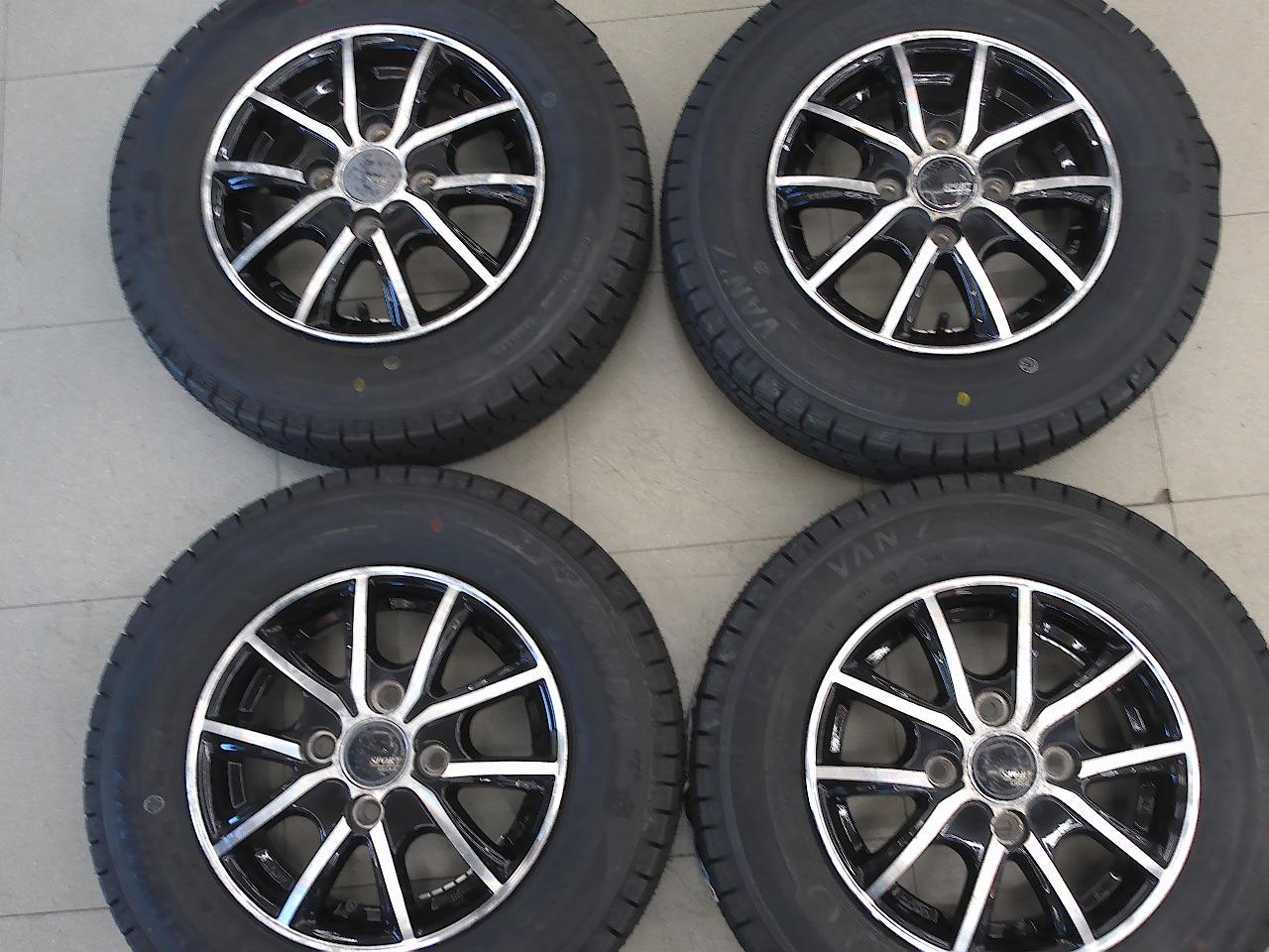 SPORT KRONE + KENDA ICETEC VAN WR01