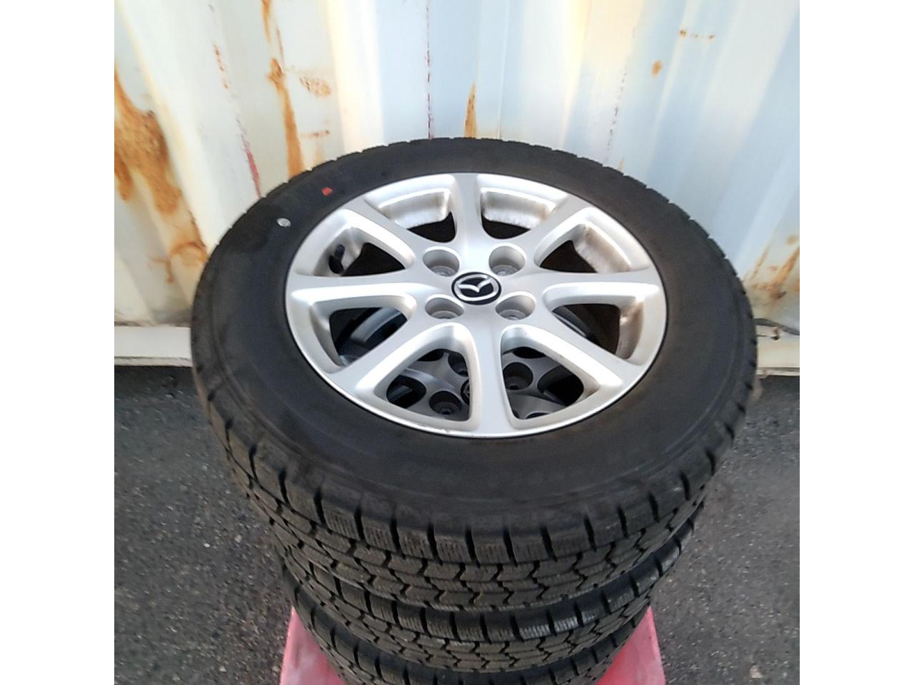 Genuine Mazda parts MAZDA DE-series Demio genuine wheels + GOODYEAR EARICE NAVI 7