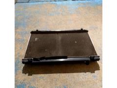Parts of a Nissan genuine part (with minor defects)
Genuine radiator
Z33 / Fairlady Z
