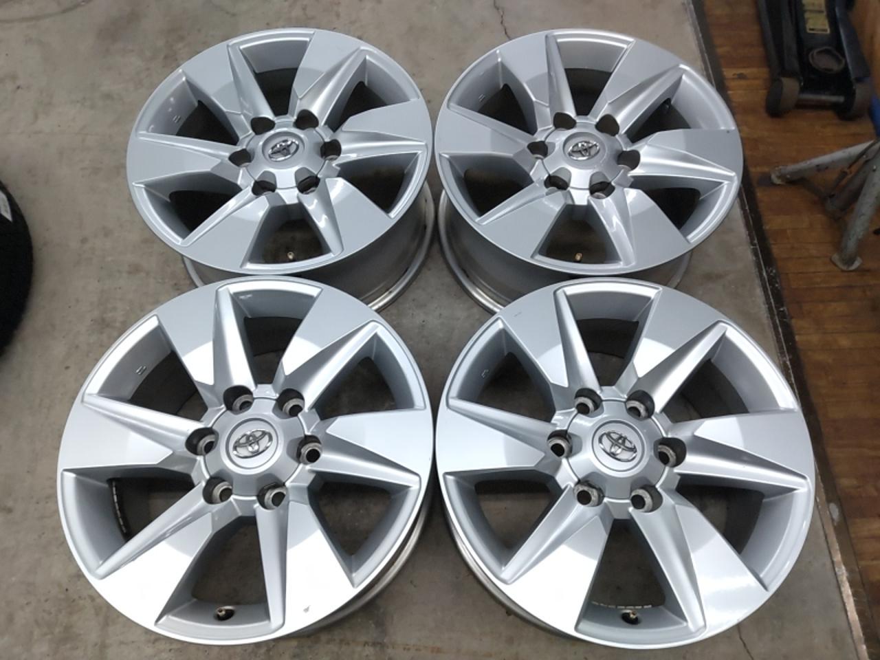 Excellent level !! Toyota genuine parts 150 series / Land Cruiser Prado late genuine wheel